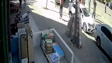 Adana'da Trafik Kazaları Artıyor: Mahalleli Çözüm Istiyor