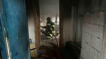 Erzurum'un Tekman İlçesinde Yangın Kontrol Altına Alındı