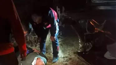 Van'da Trafik Kazası: 2 Ölü, 3 Yaralı