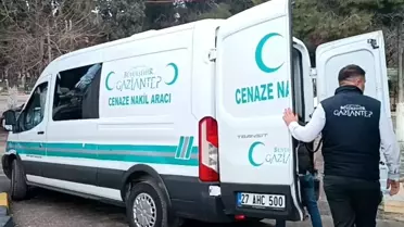 Nizip'te Yolcu Genç Kız Trafik Kazasında Hayatını Kaybetti
