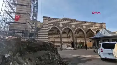 Diyarbakır'da Deprem Sonrası Restorasyon Çalışmaları Devam Ediyor