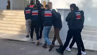 Manisa'da PKK Propagandası Yapan 5 Kişi Gözaltına Alındı