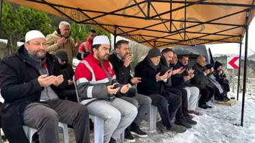 Ordulu Depremzedeler Unutulmadı: Mezarları Temizlendi