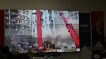 Diyarbakır'da Deprem Anma Programı Düzenlendi