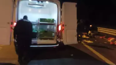 Lastik Değiştirirken Otomobil Çarptı: 2 Ölü, 7 Yaralı