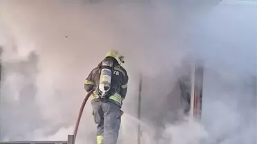 Bodrum'daki Prefabrik Evde Yangın