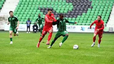Sakaryaspor, Çorum FK'yı 2-1 Yendi