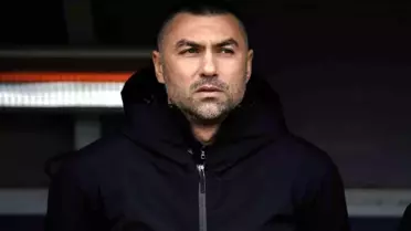 Burak Yılmaz Kırmızı Kart Gördü