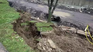 İnebolu'da Heyelan, İstinat Duvarı Yıkıldı