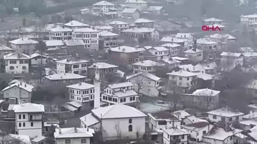 Safranbolu'daki Tarihi Konaklar Karla Kaplandı