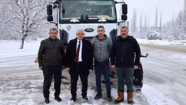 Yahyalı'da Karla Mücadele: Belediye Başkanı İş Başında