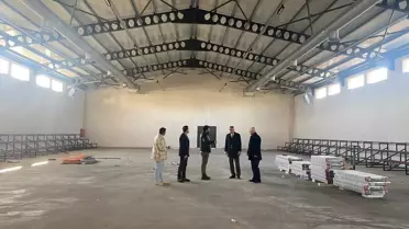 Kaymakam Sarı Spor Salonunu İnceledi