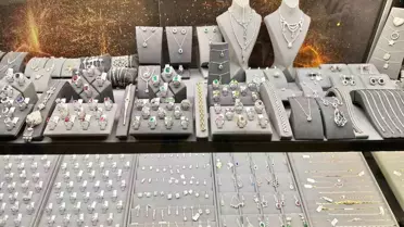 Sevgililer Günü'nde Kapalıçarşı'da Alışveriş Yoğunluğu