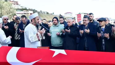 Trabzon'da Kıbrıs Gazisi Ahmet Salih Akşan Toprağa Verildi