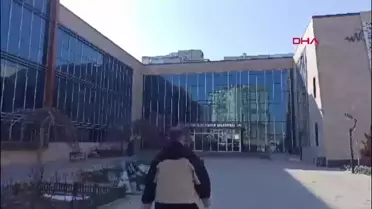 Van Büyükşehir Belediye Başkanı Abdullah Zeydan'a 3 yıl 9 ay hapis cezası