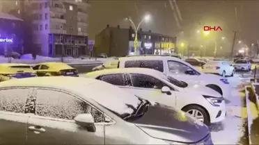 Hakkari'de Yoğun Kar Yağışı Nedeniyle Okullara Tatil
