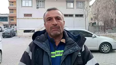 Siirt'te 10 Katlı Apartmanda Yangın: İtfaiye Yetersiz Kaldı
