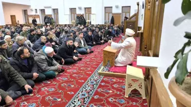 Muş'ta Berat Kandili Coşkusu