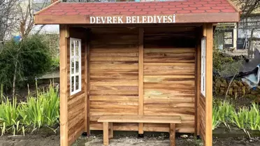 Devrek Belediyesi Dolmuş Duraklarını Yeniliyor
