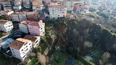 Üsküdar'da Toprak Kayması
