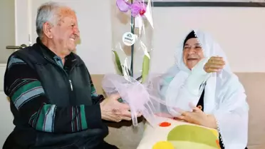Kocaeli'de 50 Yıllık Çiftlere Sevgililer Günü Hediyesi