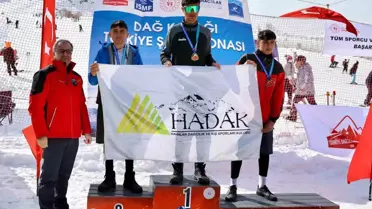 HADAK Kulübü Sporcuları Türkiye Dağ Kayağı Şampiyonası'nda 8 Madalya Kazandı