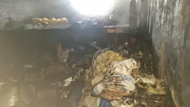 Niksar'da Yangın Depoda Hasara Neden Oldu