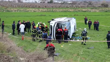 Denizli'de Midibüs Kazası: 2 Öğrenci Hayatını Kaybetti, 26 Yaralı