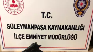 Kurusıkı Tabanca ile Ateş Eden 2 Kişi Yakalandı