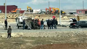 Batman'da Traktör-Minibüs Kazası: 1 Yaralı
