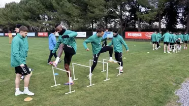 Sakaryaspor Ümraniyespor Maçına Hazırlanıyor
