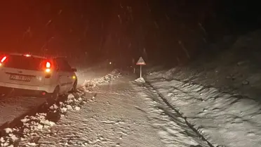 Çanakkale'de Kar Yağışı Nedeniyle 3 İlçede Taşımalı Eğitime Ara Verildi