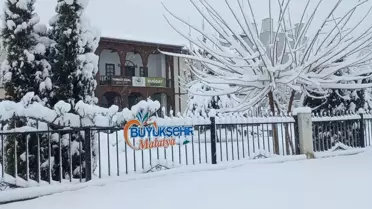Malatya'da Kar Yağışı Nedeniyle 4 İlçede Eğitime Ara Verildi