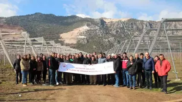 Kütahya'da Kiraz Yetiştiricilerine Eğitim