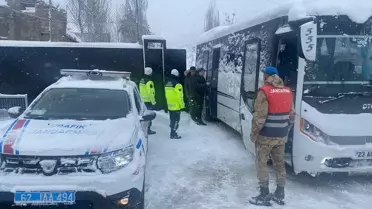 Tunceli'de 29 Kişi Kar Mahsur Kaldı