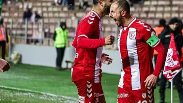 Samsunspor'dan 3 Oyuncuya Yeni Sözleşme