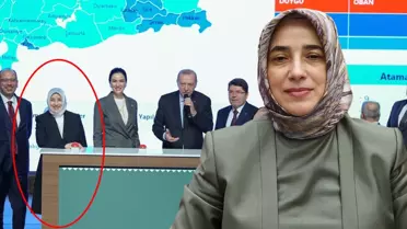 AK Parti'nin yeni MKYK listesinde adı geçmeyen Özlem Zengin'den açıklama