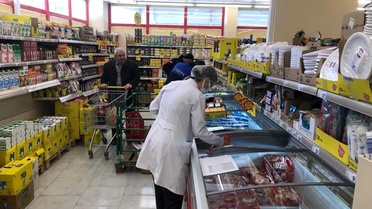 Gölbaşı'nda Zabıta Ekipleri Market Denetimi Yapıyor