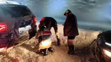Erzurum'da Jandarma, Mahsur Kalana Ulaştı