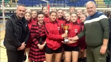 Linyitspor Voleybolda Şampiyonluk Peşinde