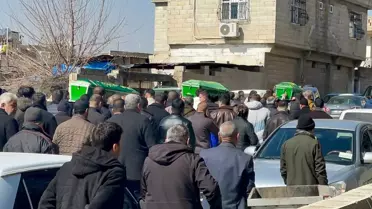 Sobadan sızan gazdan ölen 3 kardeşin cenazesinde yürek burkan görüntü