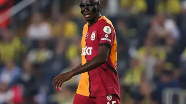 Manchester United gözünü kararttı! Osimhen için Napoli'ye yeni teklif