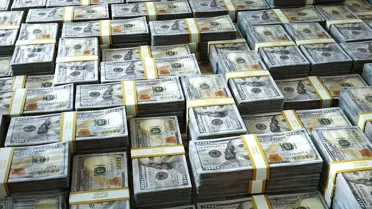 Banka, müşterisinin hesabına yanlışlıkla servet yolladı