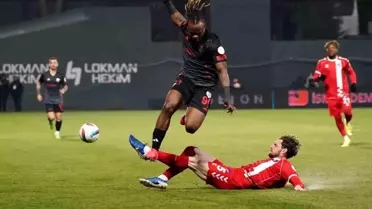Pendikspor, Keçiörengücü'ne 0-2 Yenildi