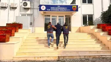 Antalya'da JASAT Operasyonunda 212 Kişi Yakalandı