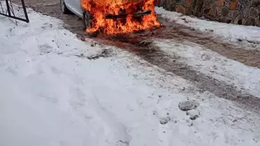 Aşırı Soğuklar Nedeniyle Araç Yandı
