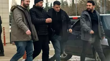 Firari Hükümlü Pencereden Atlayarak Yakalandı
