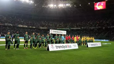Kocaelispor ve İstanbulspor 1-1 Berabere