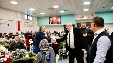 Edremit'te Ramazan İftarı: Başkan Ertaş Vatandaşlarla Bir Araya Geldi