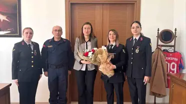 Jandarmadan Kadınlar Günü Ziyareti